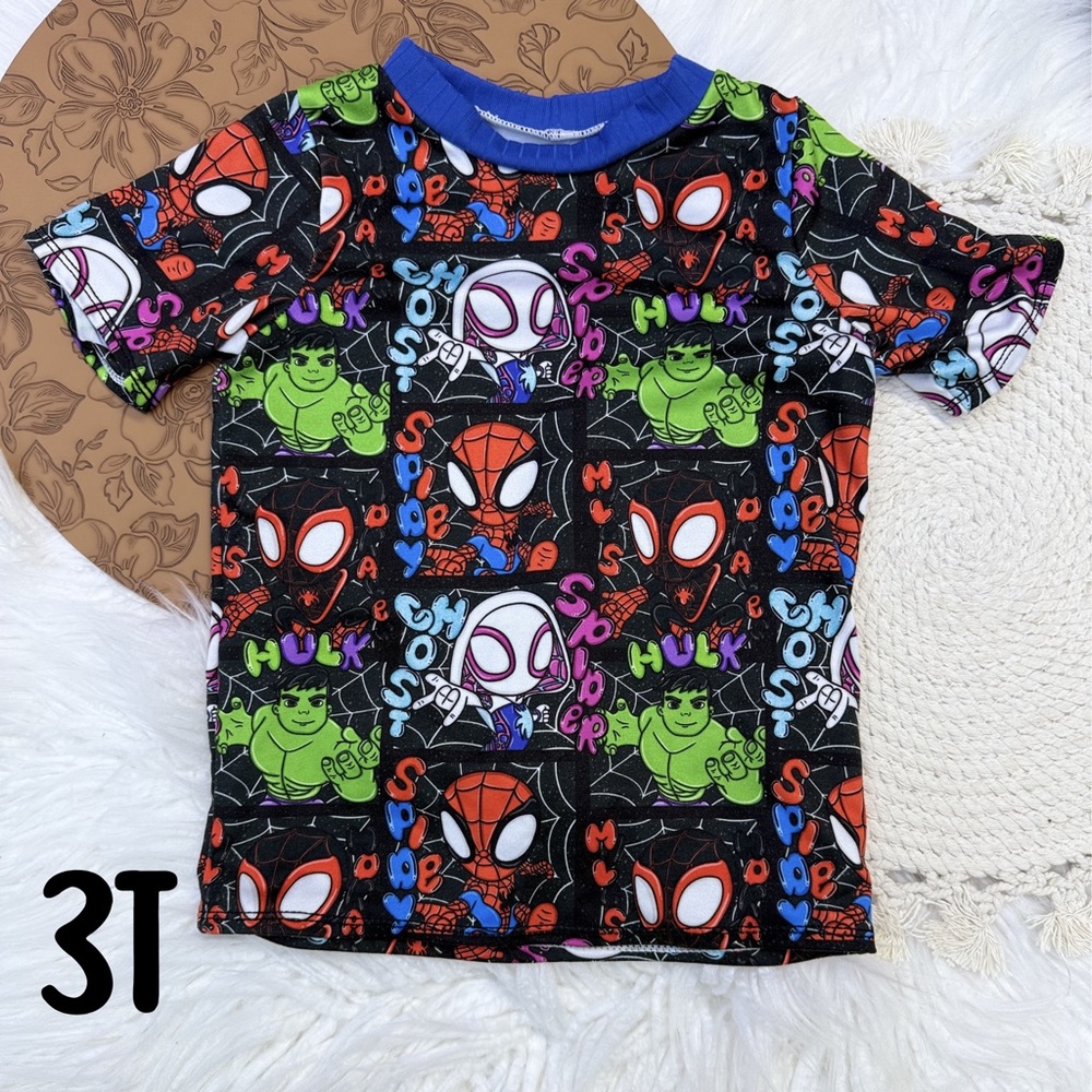 Kids Short Sleeve Superhero Graphic Tee - Black/Green/Red/Blue